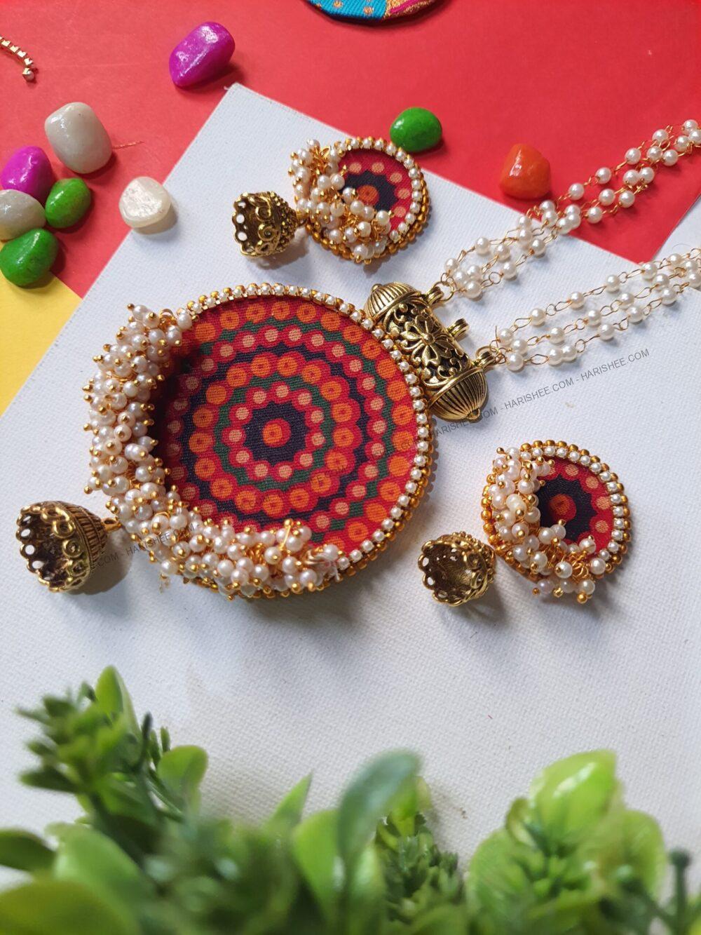 The Gujaari Necklace