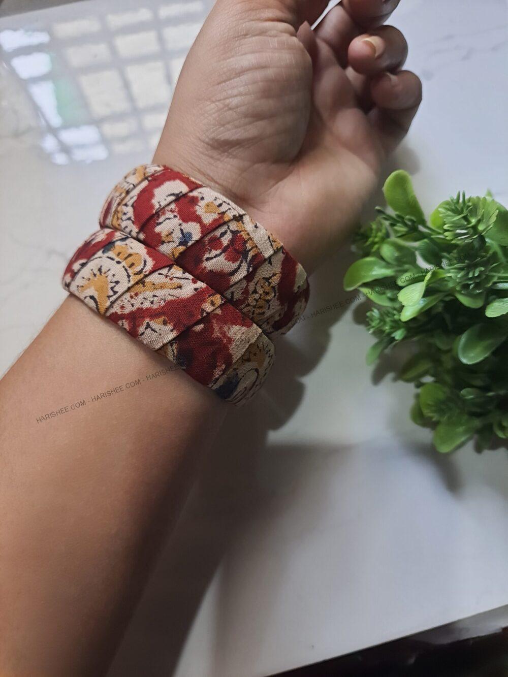 Aaliyah-6 - Kalamkari Fabric Bangle Set